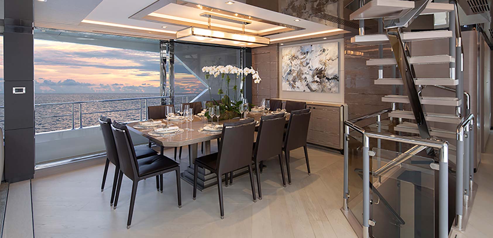 Yacht ZIGGY, Ocean Alexander 35R CHARTERWORLD Luxury Superyacht Charters